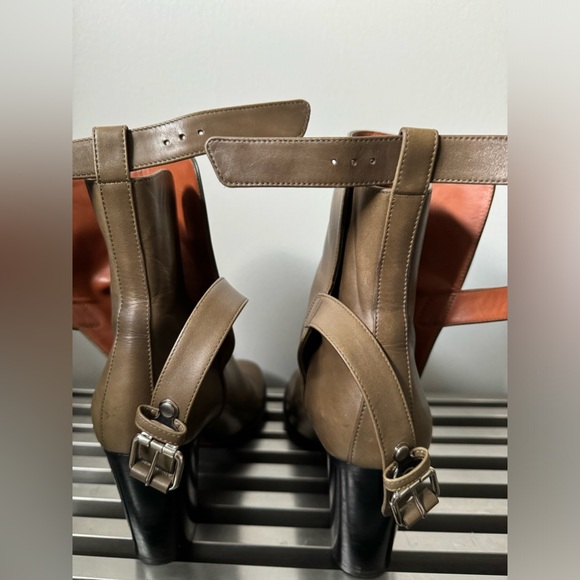 🩶Celine Leather Ankle Boots - Picture 4 of 16